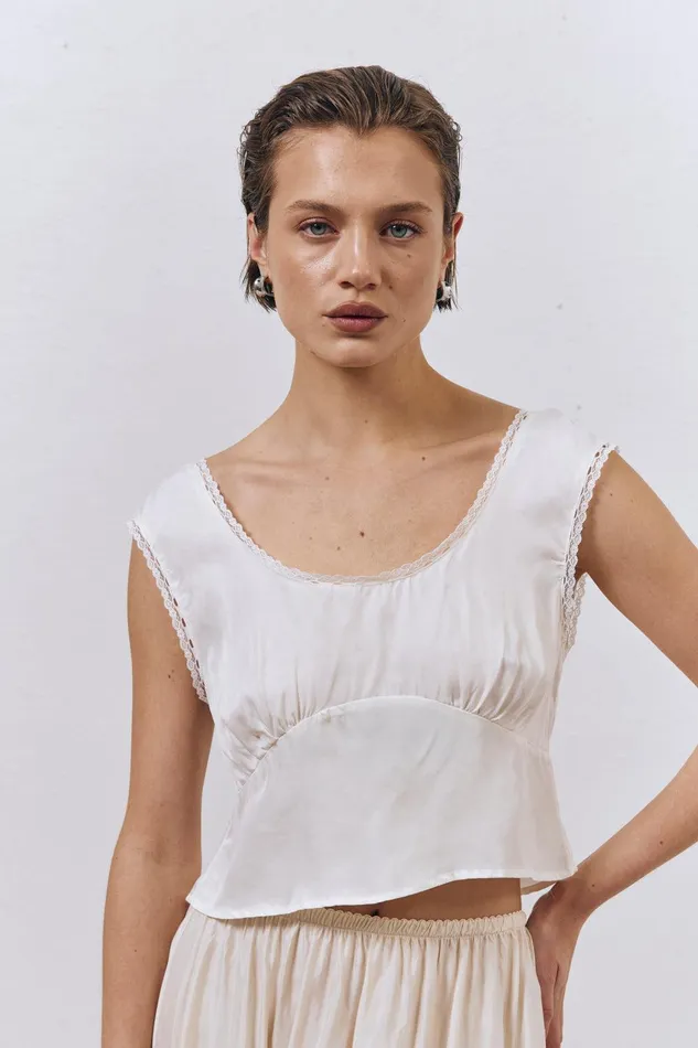 VRG GRL Zadie Top White Women Sleeveless VRG GRL Zadie Top White Women Sleeveless