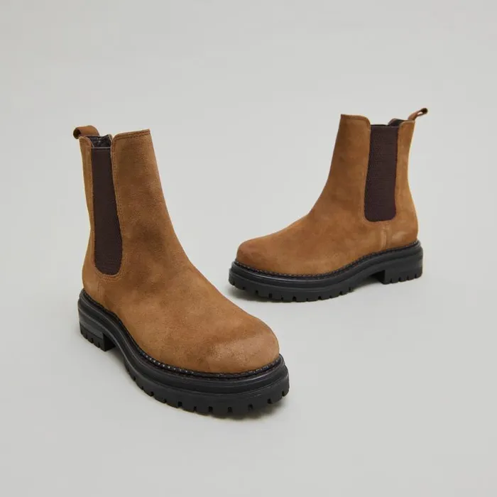 Women Boots With Notched And Elastic Soles Cognac JONAK Ankle Boots Lowboots