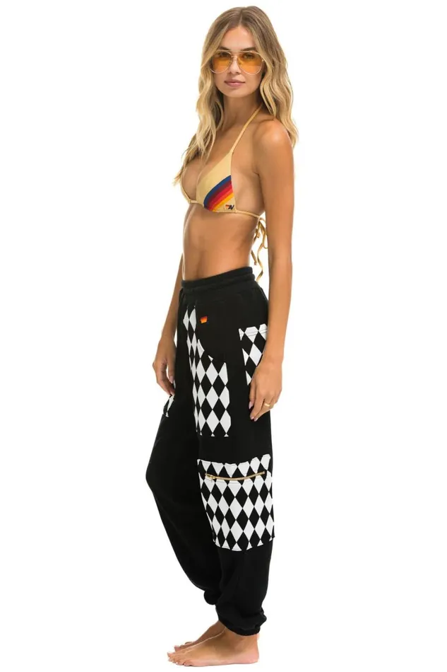 Women Bottoms Aviator Nation DIAMOND SMILEY 2 EMBROIDERY CARGO COLOR BLOCK SWEATPANTS 8211 BLACK WHITE