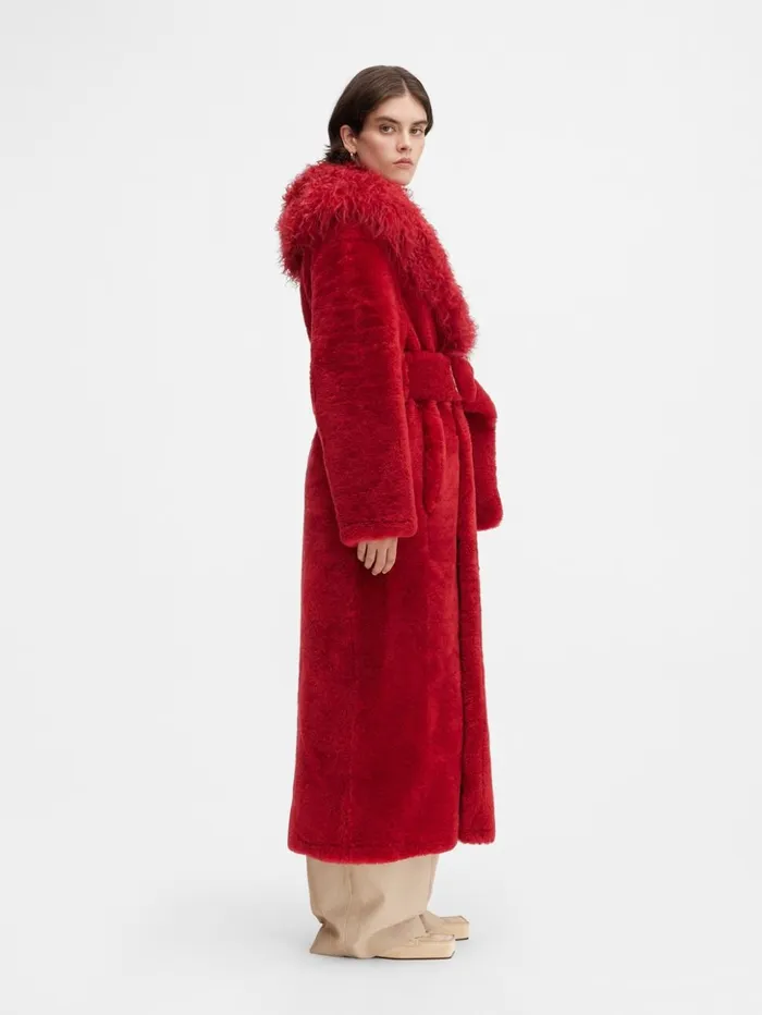 Women Coats and Jackets JACQUEMUS The Pilou Long Coat Dark Red