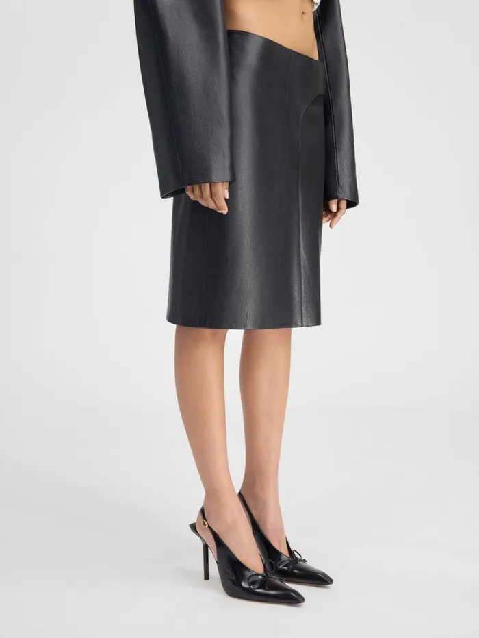 Women Dresses and Skirts JACQUEMUS The Obra Leather Skirt Black Women Dresses and Skirts JACQUEMUS The Obra Leather Skirt Black