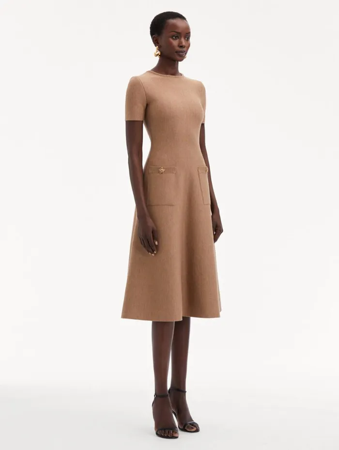 Women Dresses Oscar De La Renta O Flower Knit Midi Dress Cafe Au Lait Women Dresses Oscar De La Renta O Flower Knit Midi Dress Cafe Au Lait