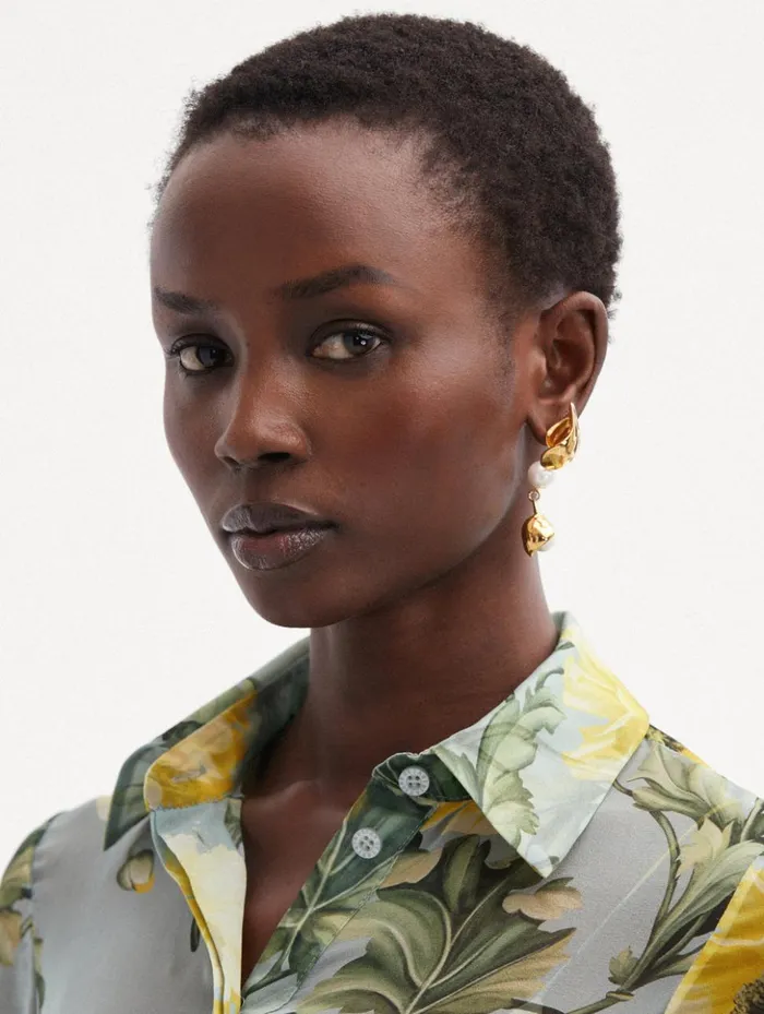 Women Earrings Oscar De La Renta Abstract Leaf Pearl Drop Earrings Gold Women Earrings Oscar De La Renta Abstract Leaf Pearl Drop Earrings Gold