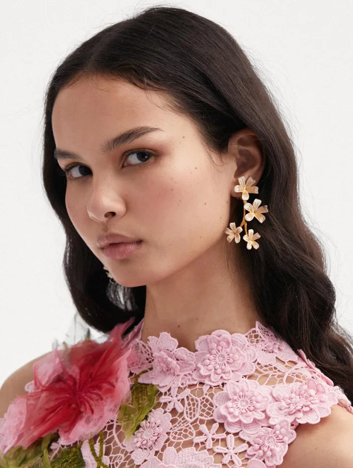 Women Earrings Oscar De La Renta Flower Branch ClipOn Earrings Ivory Women Earrings Oscar De La Renta Flower Branch ClipOn Earrings Ivory