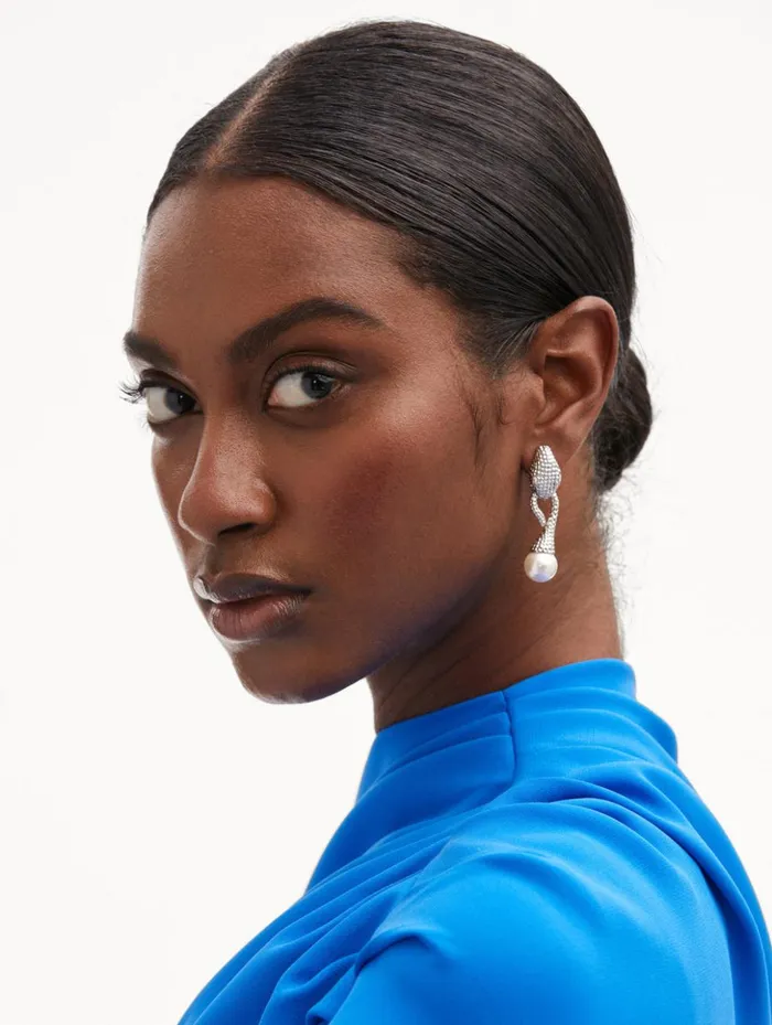 Women Earrings Oscar De La Renta Snake Pearl Drop ClipOn Earrings Silver