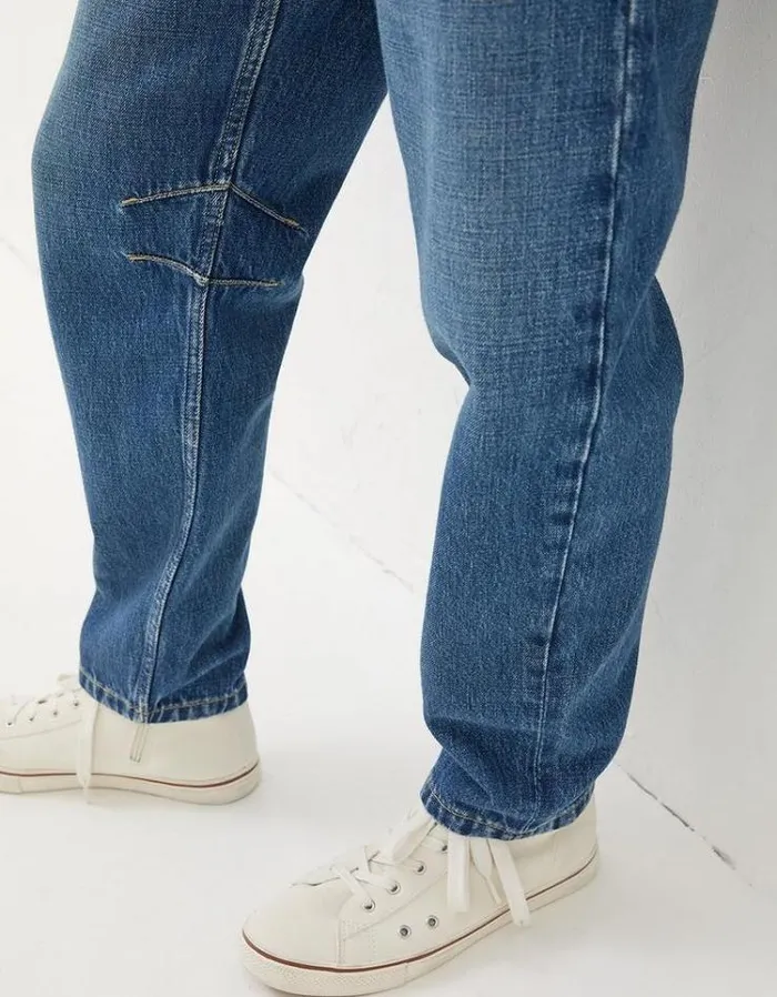Women FatFace Jeans and Dungarees Cara Barrel Leg Jeans Vintage Blue