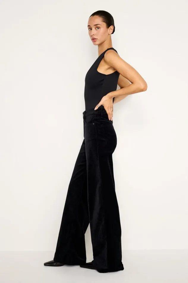 Women GOOD AMERICAN Jeans VELVET GOOD SKATETROUSERS Black001
