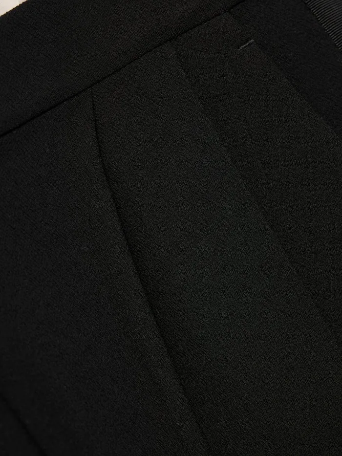 Women Grosgrain Trim Crepe Jogger Black Jigsaw Trousers