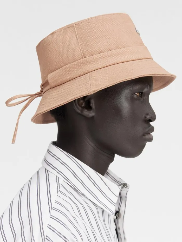 Women Hats JACQUEMUS The Gadjo Bucket Hat Beige