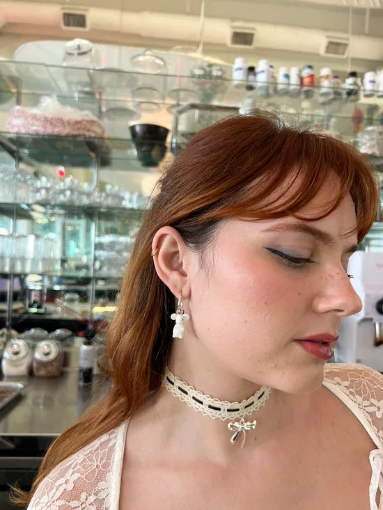 Women Jewelry Lisa Says Gah Glass Rat Hoops Black White