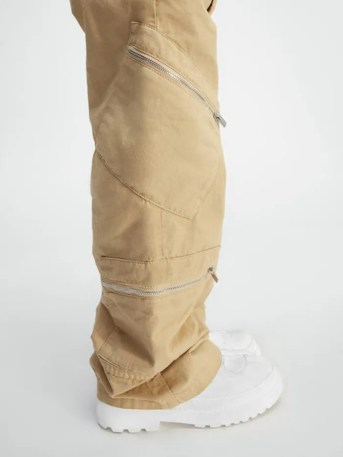 WomenMen Bottoms JACQUEMUS The Marrone Kids039 Cargo Pants Dark Beige WomenMen Bottoms JACQUEMUS The Marrone Kids039 Cargo Pants Dark Beige