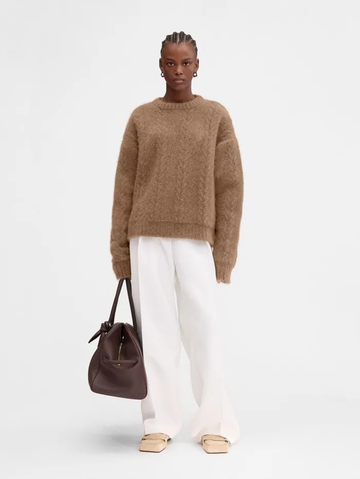 WomenMen Knits JACQUEMUS The Nuvola Sweater Camel