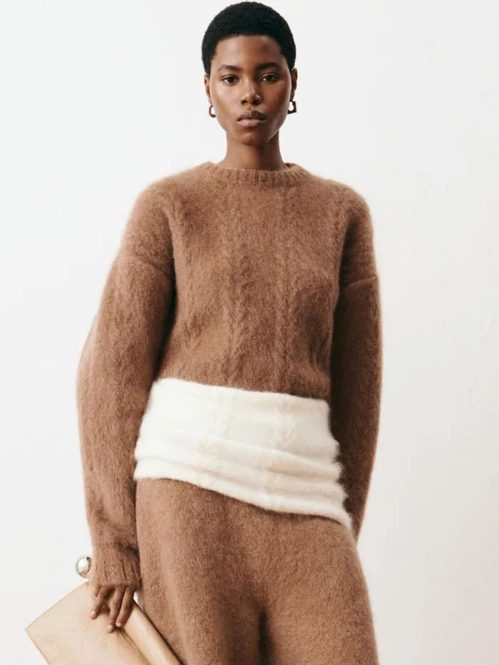 WomenMen Knits JACQUEMUS The Nuvola Sweater Camel