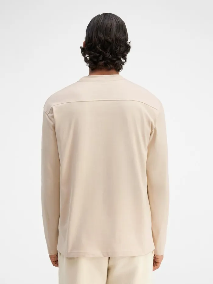 WomenMen Tshirts JACQUEMUS The Longsleeve Tshirt Light Beige WomenMen Tshirts JACQUEMUS The Longsleeve Tshirt Light Beige