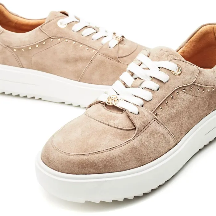 Women Moda In Pelle Casual Trainers Bastia Taupe Suede