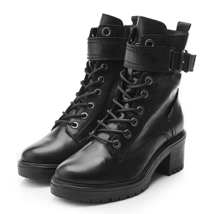 Women Moda In Pelle Heeled And Wedge Boots Beyza Black Leather