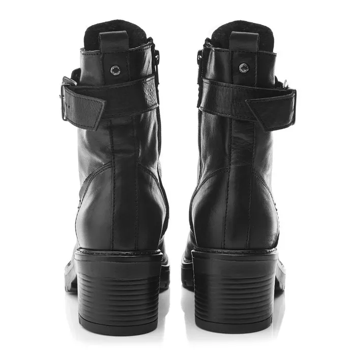Women Moda In Pelle Heeled And Wedge Boots Beyza Black Leather