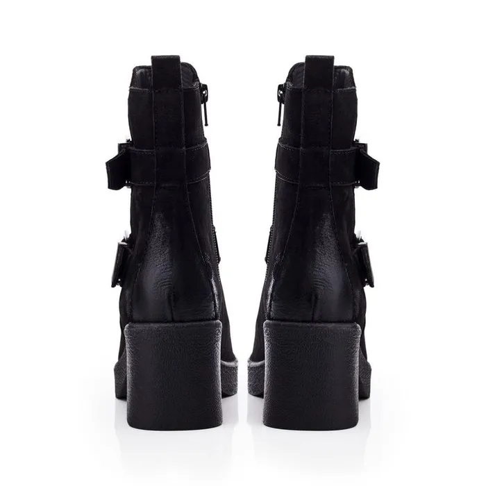 Women Moda In Pelle Heeled And Wedge Boots Shoon Sh Sagitta Black Nubuck