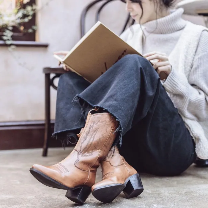 Women Moda In Pelle Knee High Boots Heston Tan Leather