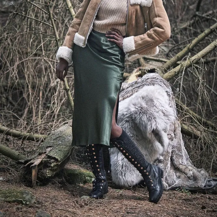 Women Moda In Pelle Riding And Flat Boots Sanoma Black Leather