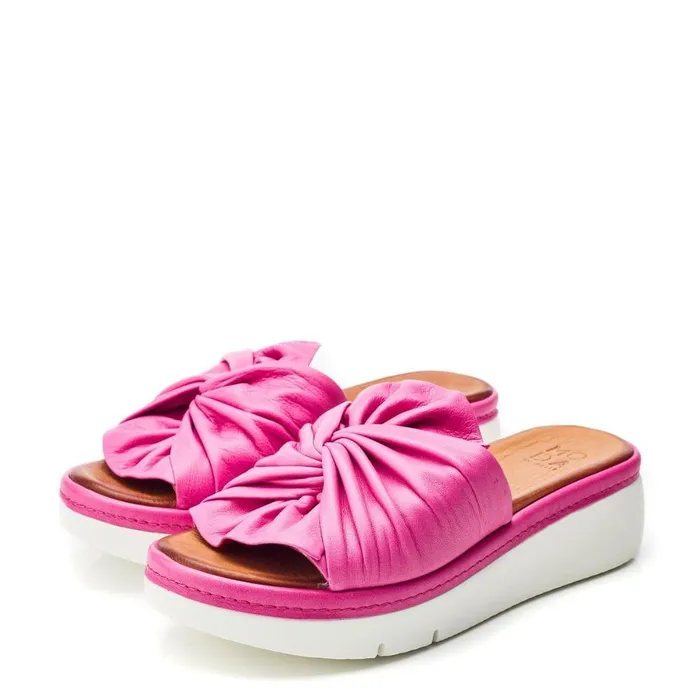 Women Moda In Pelle Slider Sandals Ollin Fuschia Leather