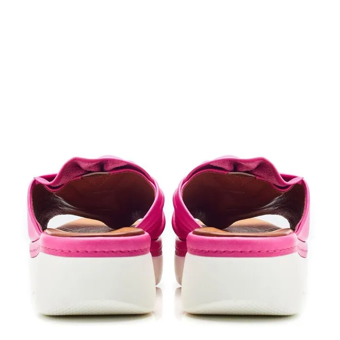 Women Moda In Pelle Slider Sandals Ollin Fuschia Leather