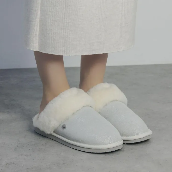 Women Moda In Pelle Slippers Nightfall White Metallic Suede