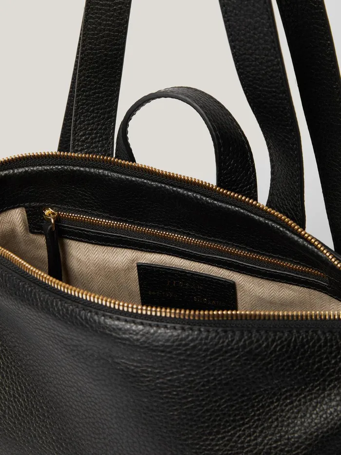 Women Pebble Leather Backpack Black Jigsaw Leather