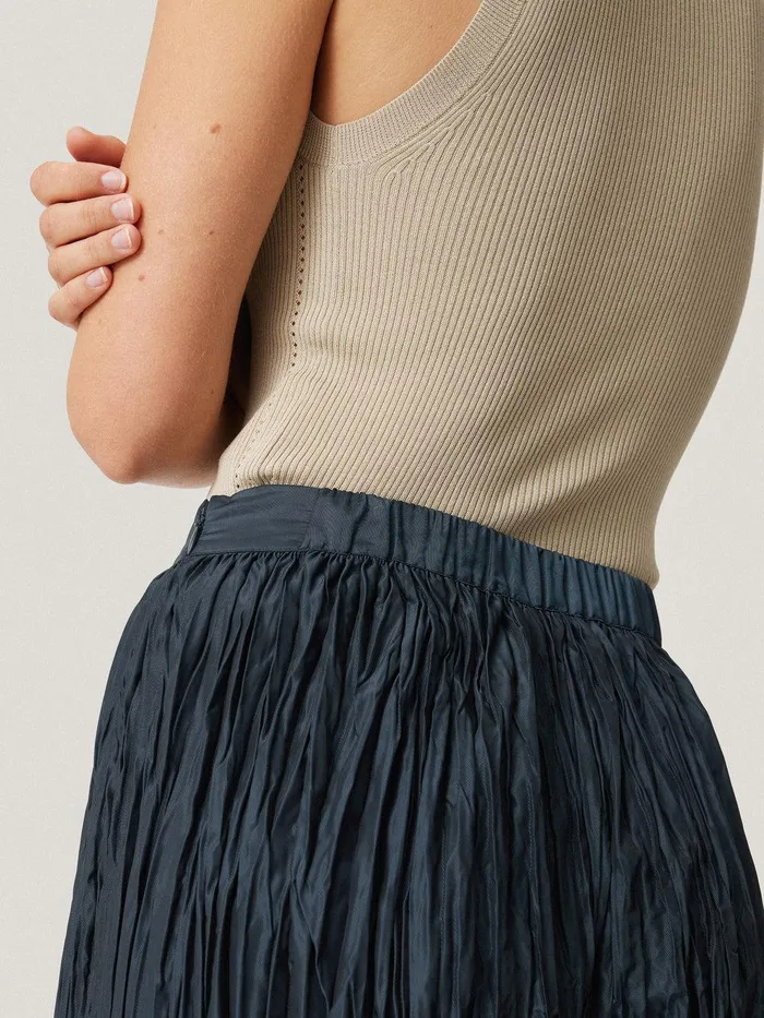 Women Plisse Trouser Navy Jigsaw Trousers