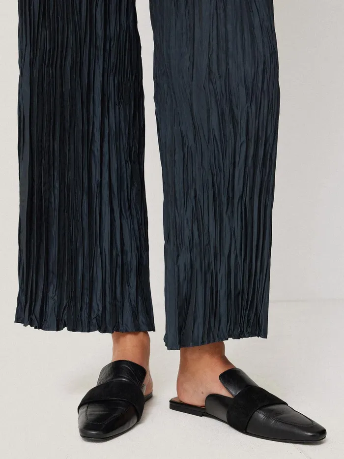 Women Plisse Trouser Navy Jigsaw Trousers