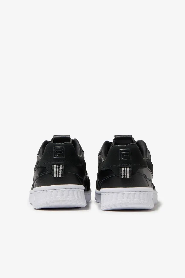 Women Sneakers Fila Sizzo 013 Blackblackwhite