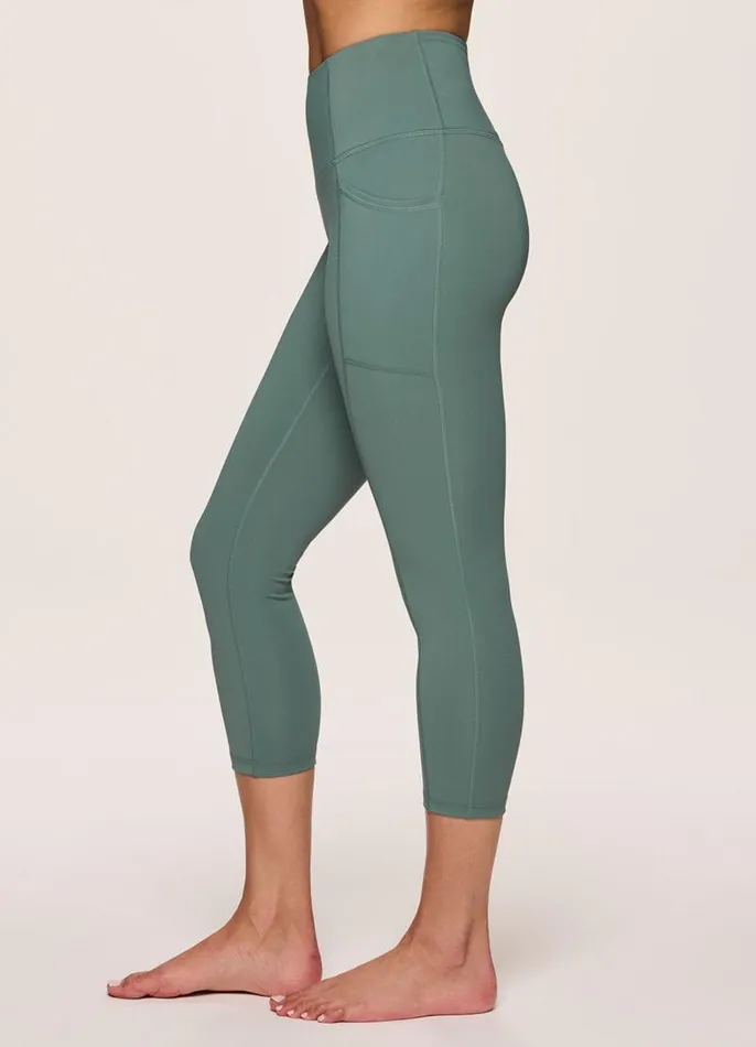 Women Tech Flex Ultra Hold Capri Sea Green RBX Active Leggings