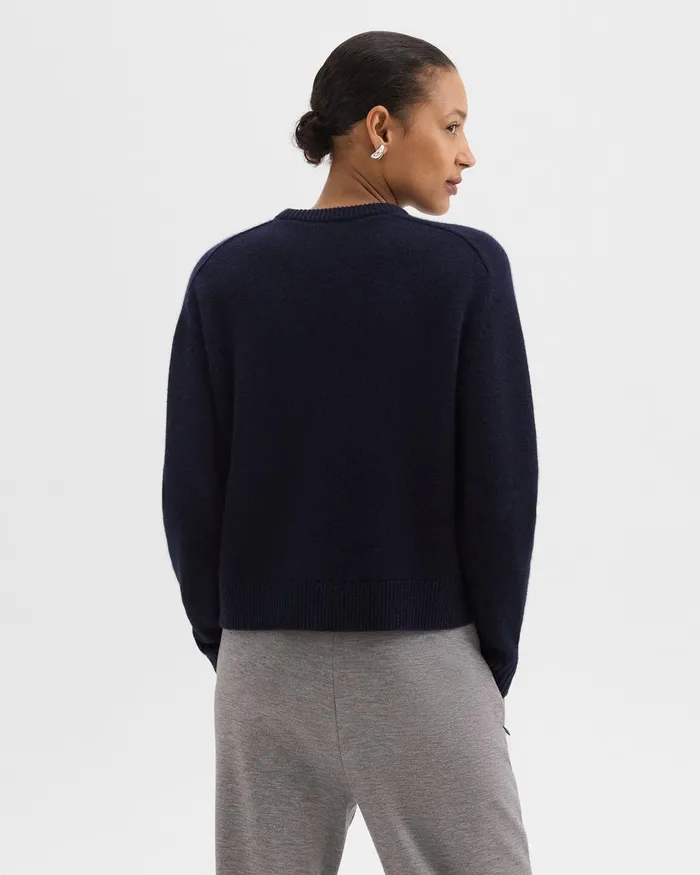 Women Theory Sweaters Cardigans Cropped Sweater In Cashmere Deep Navy