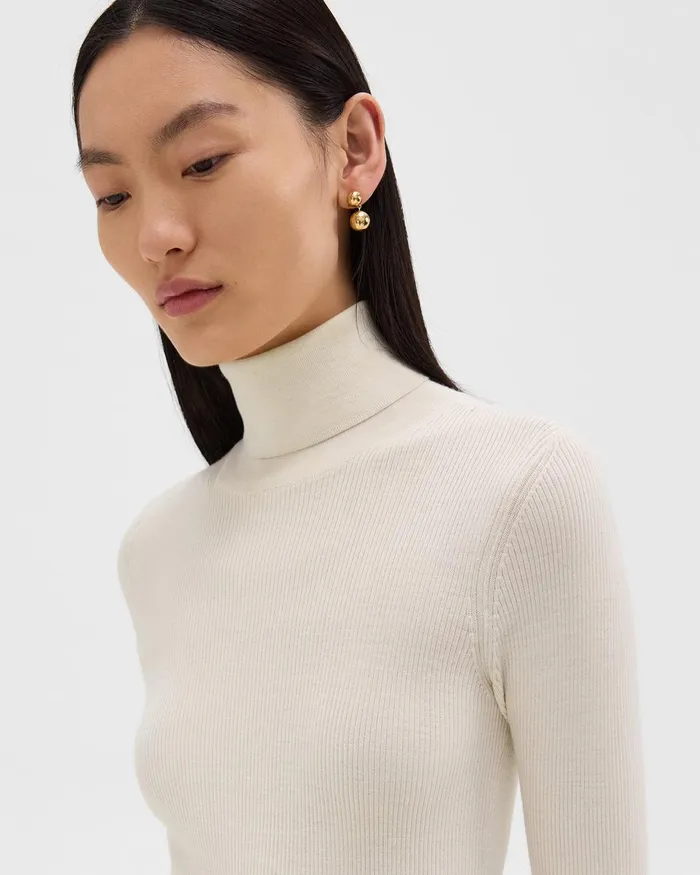 Women Theory Sweaters Cardigans Leenda ShortSleeve Turtleneck In Regal Wool New Ivory