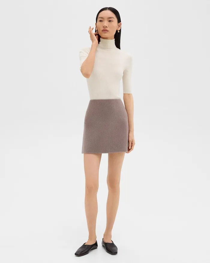 Women Theory Sweaters Cardigans Leenda ShortSleeve Turtleneck In Regal Wool New Ivory