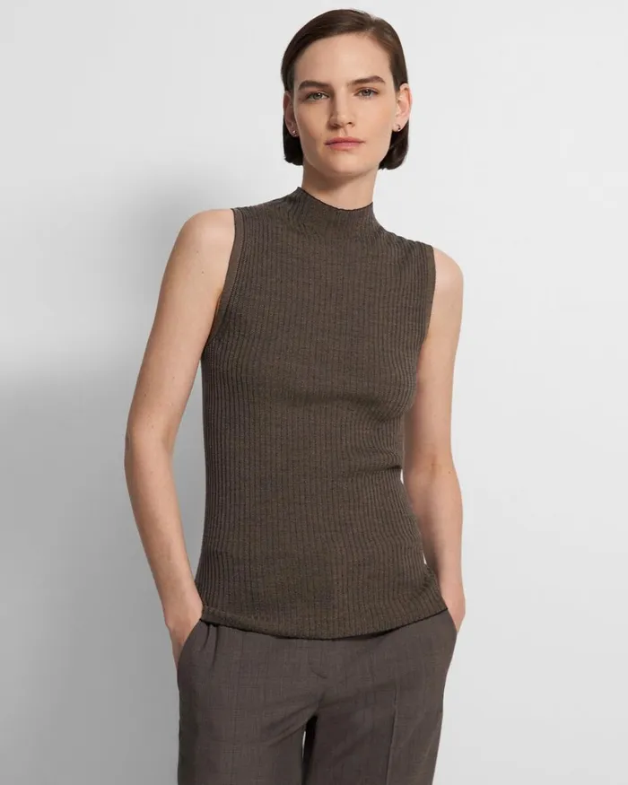 Women Theory Sweaters Cardigans Sleeveless Mock Neck Sweater In Regal Wool Deep Navydark Beige