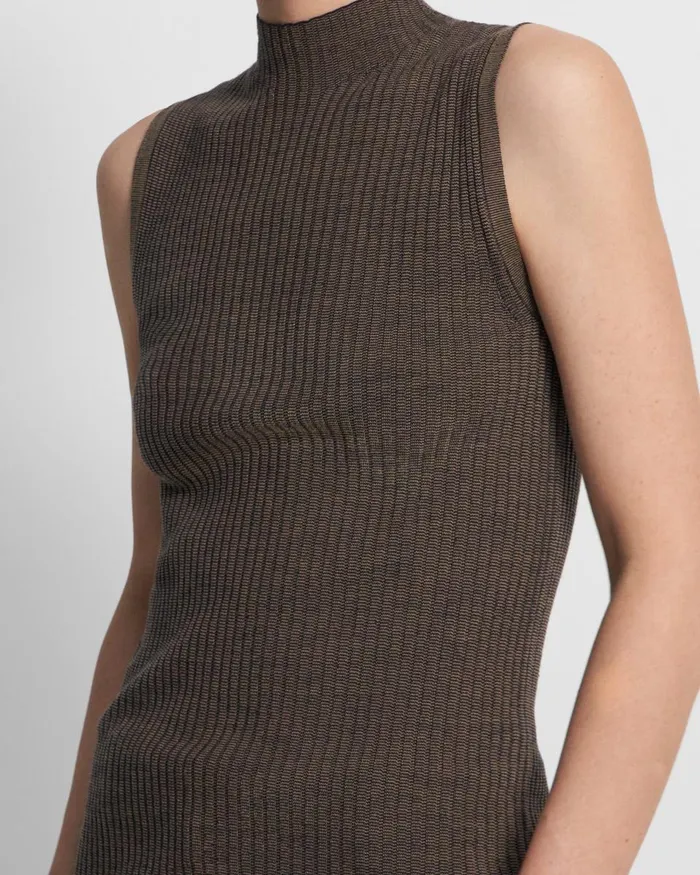 Women Theory Sweaters Cardigans Sleeveless Mock Neck Sweater In Regal Wool Deep Navydark Beige