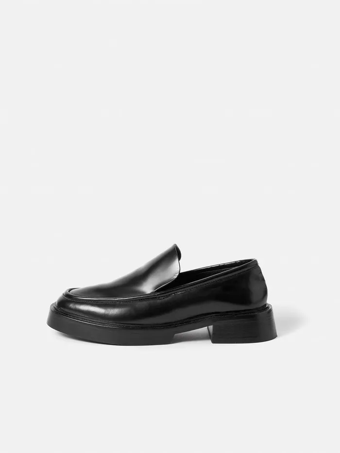 Women Wickham Loafer Black Jigsaw Flats