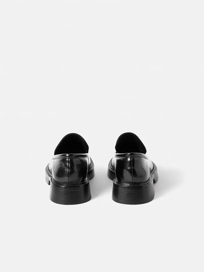 Women Wickham Loafer Black Jigsaw Flats
