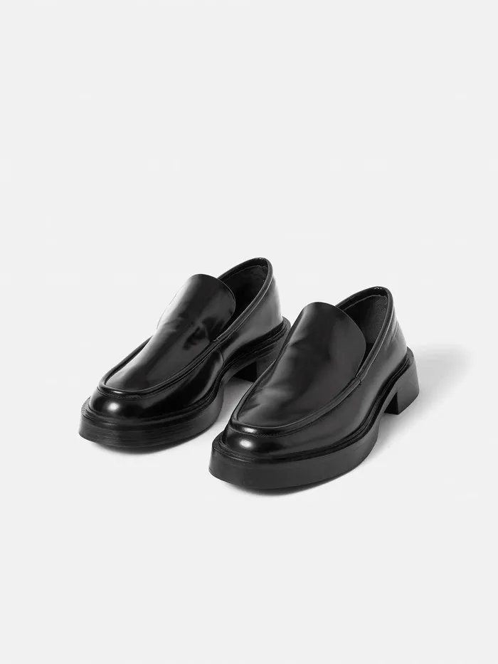 Women Wickham Loafer Black Jigsaw Flats